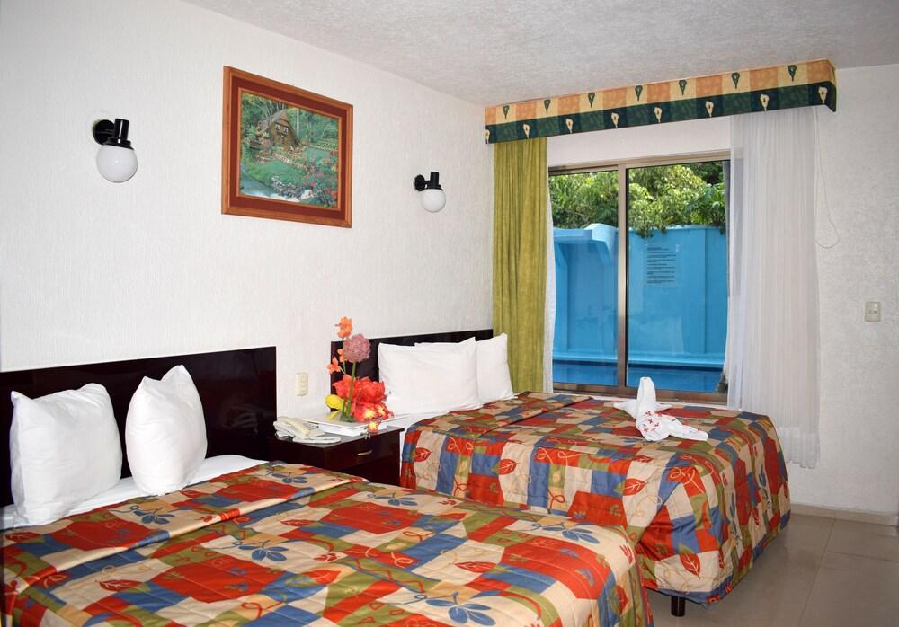 Hotel Principe Chetumal Exterior photo
